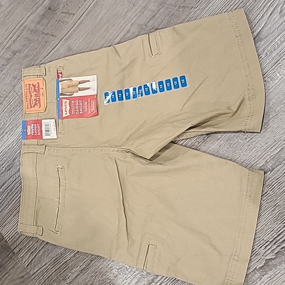 LEVI'S Cargo Khaki Shorts Size 12 - Picture 4 of 5